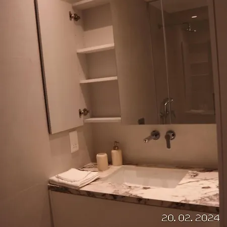 Luxury In The Center Not Old Town Apartment Nicosia