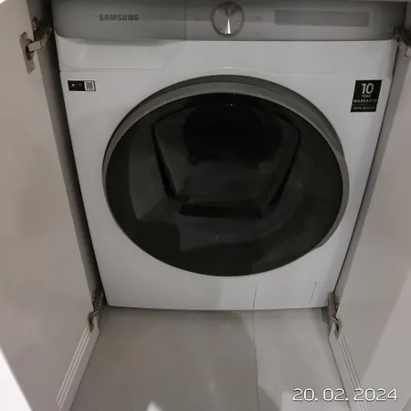 Luxury In The Center Not Old Town Apartment *