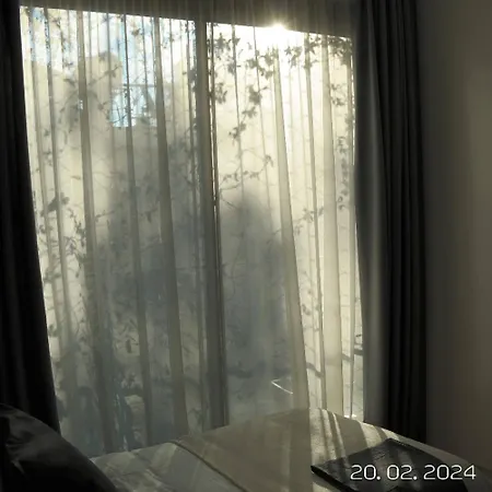 Luxury In The Center Not Old Town Apartment *